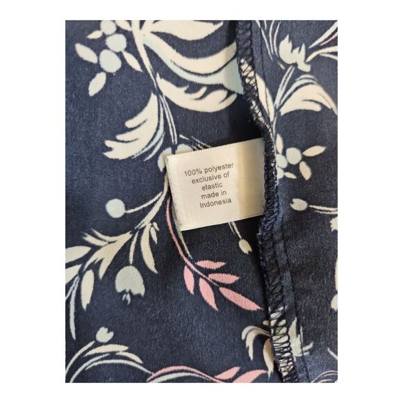 Lane Bryant Navy Floral Ruffled Short Sleeve Blouse Size 24 - Picture 7 of 8